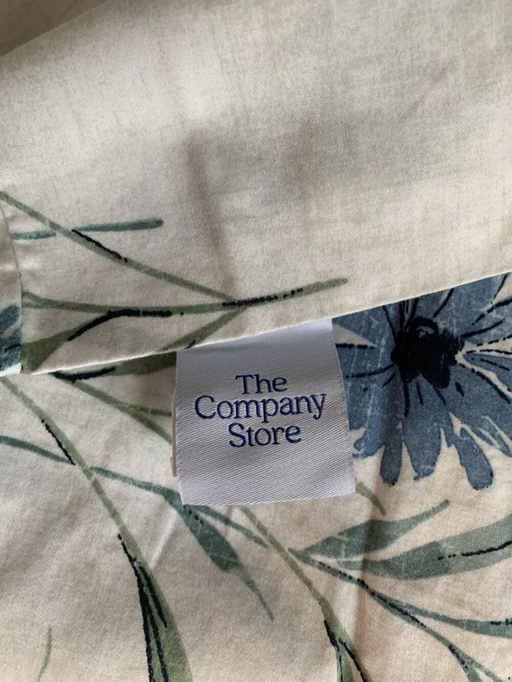 The Company Store Cotton King Pillowcases Set of Six Like New